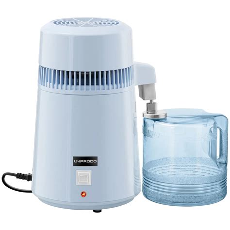 Malý stolný destilátor vody