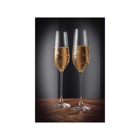 Detail krištáľového pohára na šampanské