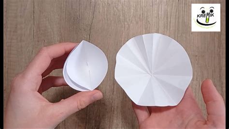 Ilustrácia filtračného papiera v lieviku