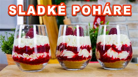 Vianočné poháre s vaječným likérom