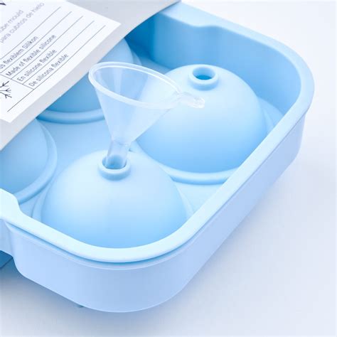 Formičky na ľad s vínom