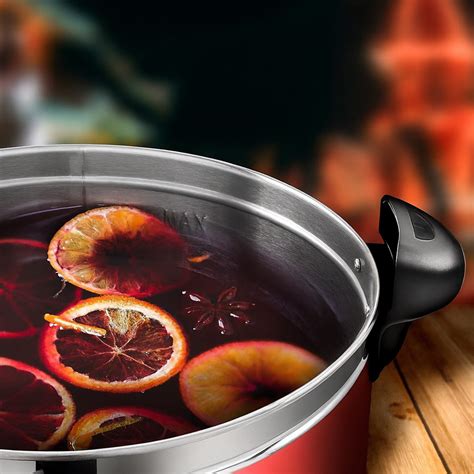 Šálka horúceho vareného vína