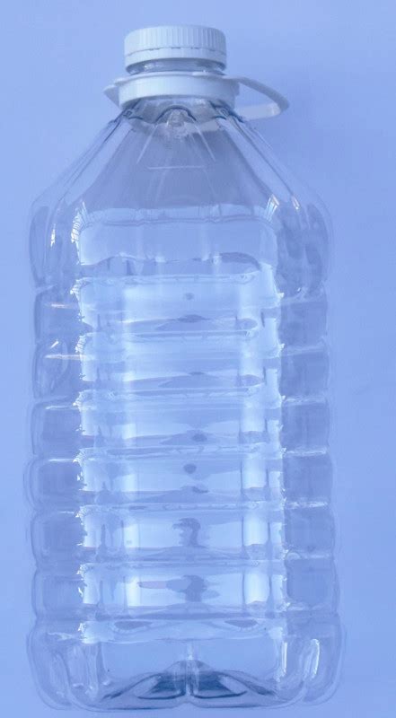 1,5 litrová PET fľaša piva Steiger