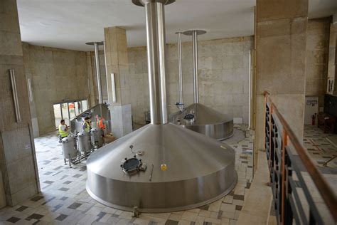 Moderné výrobné linky v Pivovare Šariš