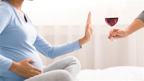 Graf ukazujúci koreláciu medzi konzumáciou alkoholu v tehotenstve a vývojovými problémami dieťaťa