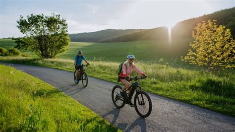 Cyklotrasa v okolí jazera Štrkovka