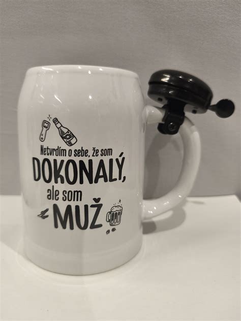 Pivový krígeľ s nápisom pre traktoristu