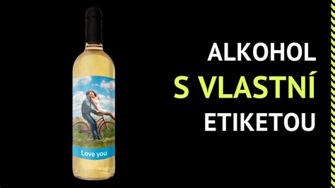 Fľaša s vínom s etiketou