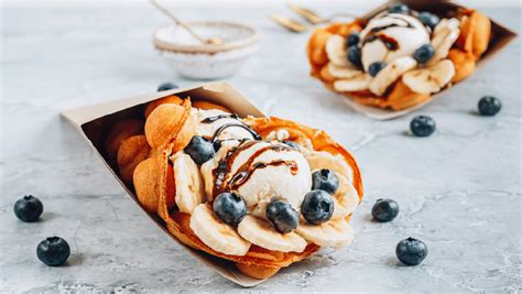 ananásové vafle so zmrzlinou