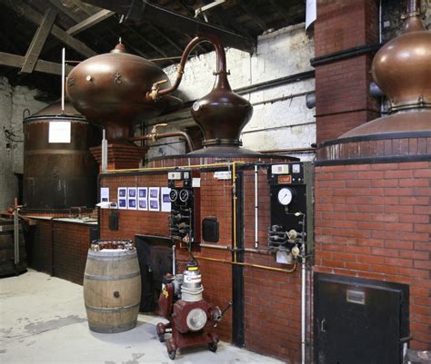 Meď v destilačnom prístroji