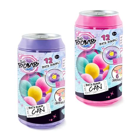 Ilustrácia rôznych fliaš s alkoholickými nápojmi