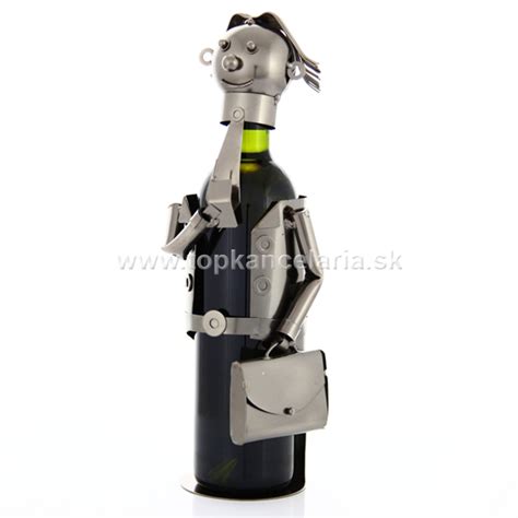 Ručne vyrábaný kovový stojan na víno s motívom lyžiara