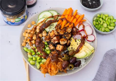 Miska s čerstvým hroznom