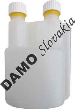 Fľaša vodky s odmerkou