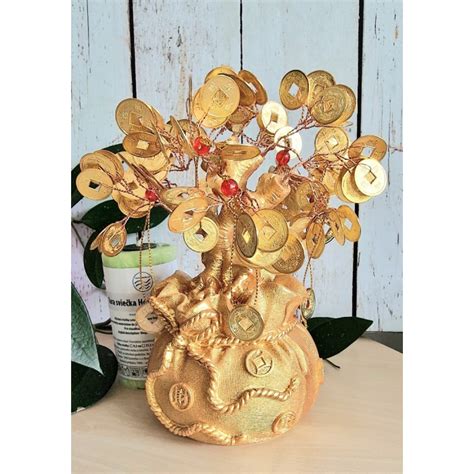 Ilustrácia s rôznymi mincami