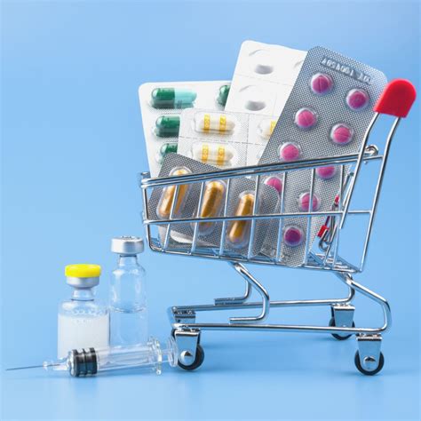 Ilustrácia lekára podávajúceho lieky pacientovi