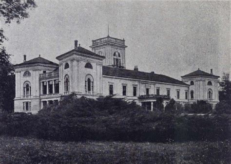 Fotografia kaštieľa v Mierove