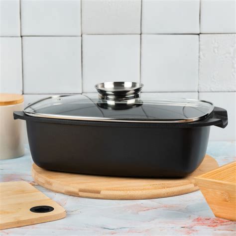 Ilustrácia surovín na pečenie husi