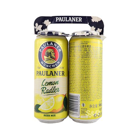 Ľudia pijúci radler