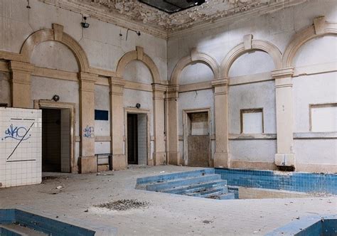 Reprodukcia starej akcie plzeňských kúpeľov