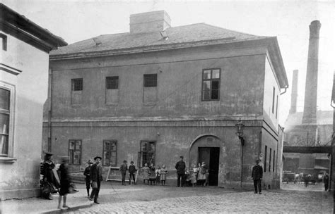 Historická fotografia pivovaru v Hurbanove