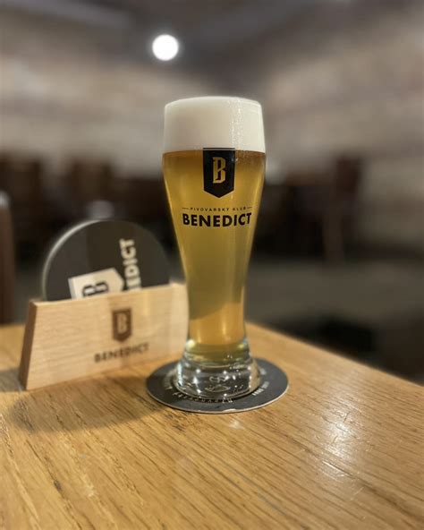 Fľaše piva Benedict