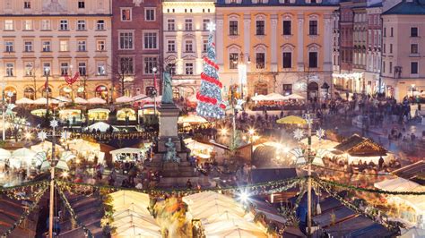 Vianočné trhy na Hlavnom námestí v Krakove