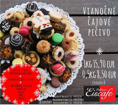 servírovanie vianočného nápoja