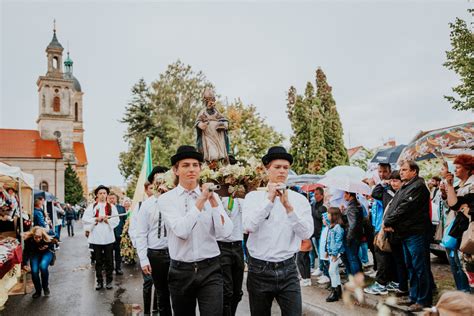 Ilustrácia stredovekého vinobrania