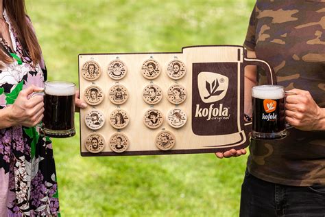 Ilustrácia pohára s Kofolou a rumom