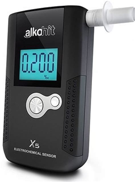 Infografika porovnávajúca dôkazné a orientačné alkohol testery