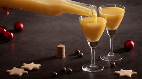 Poháre na podávanie vaječného likéru