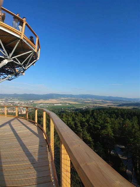 Panoramatický výhľad z vyhliadkovej veže Tokaj