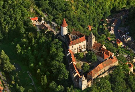 Hrad Křivoklát a okolie