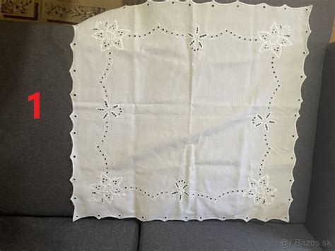 ukážka rôznych gravírovaných motívov na pohároch