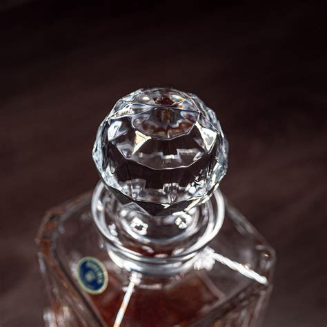 Krištáľová karafa The Macallan M