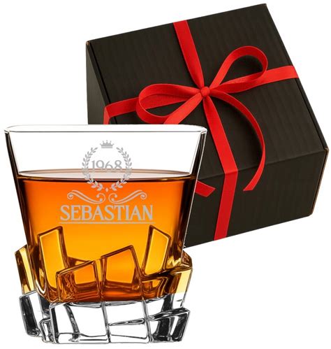 Personalizovaný pohár na whisky s gravírovaním