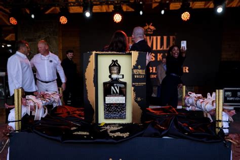 Svetlo vplyv na whisky