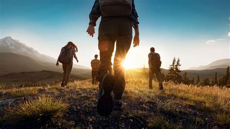Ukážka vhodného oblečenia pre turistov v SAE