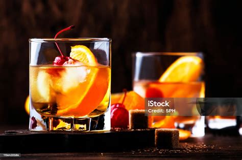 Koktail Old Fashioned