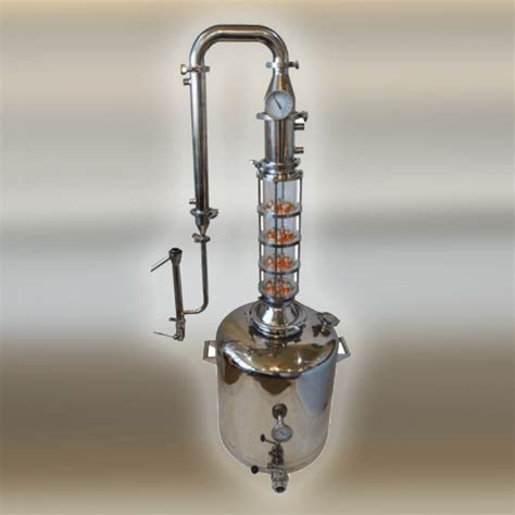 Staroveké destilačné prístroje