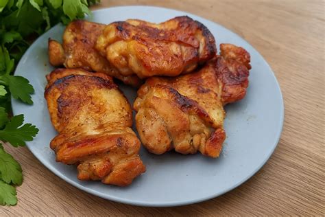 Kuracie stehná na panvici