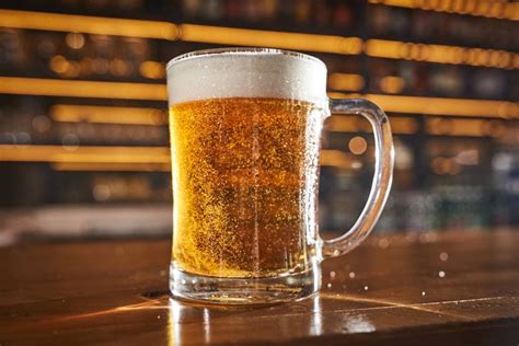 Slovenské pivo v pohári