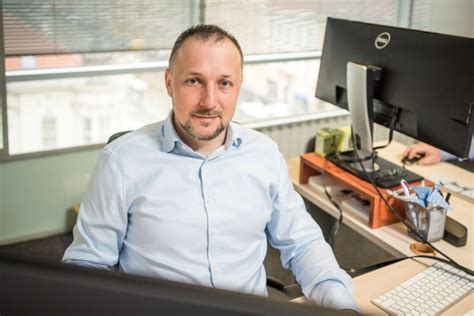 Ilustrácia symbolizujúca úsporu pri nákupe