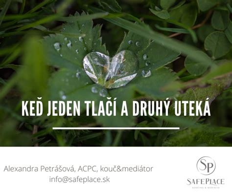 Ilustrácia priateľstva, kde jeden priateľ tlačí druhého