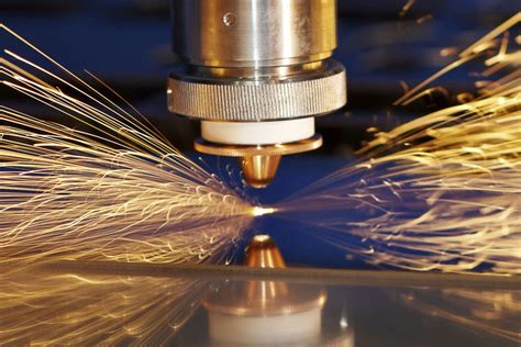 Ukážka rôznych materiálov spracovaných CO2 laserom