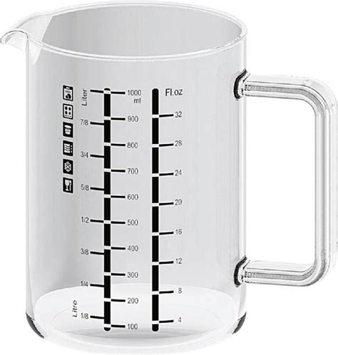 Sklenená odmerka s kvapkami vody