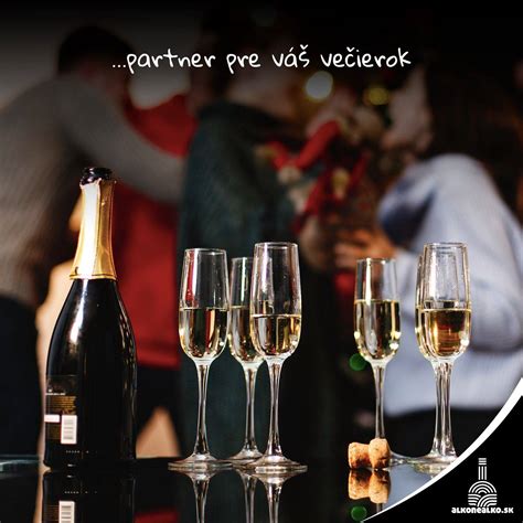 Rôzne druhy alkoholických nápojov a pochutín