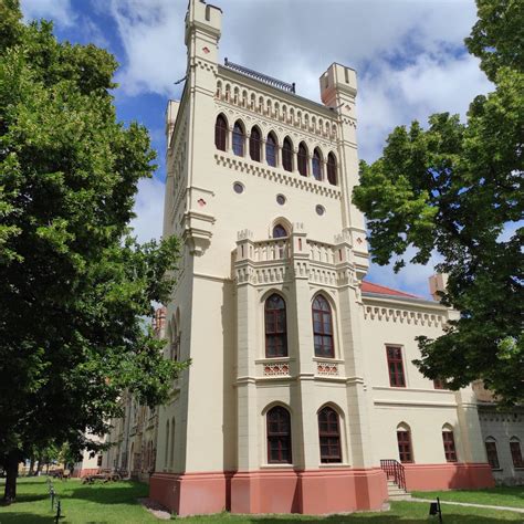 Architektúra Novogotického kaštieľa v Galante