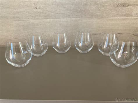 starožitné krištáľové poháre na koňak